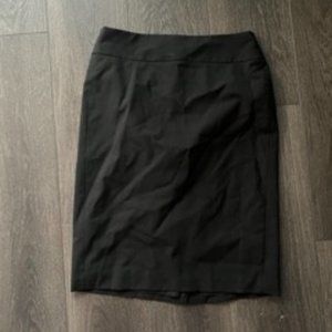 Banana Republic Black Pencil Skirt - Size 2